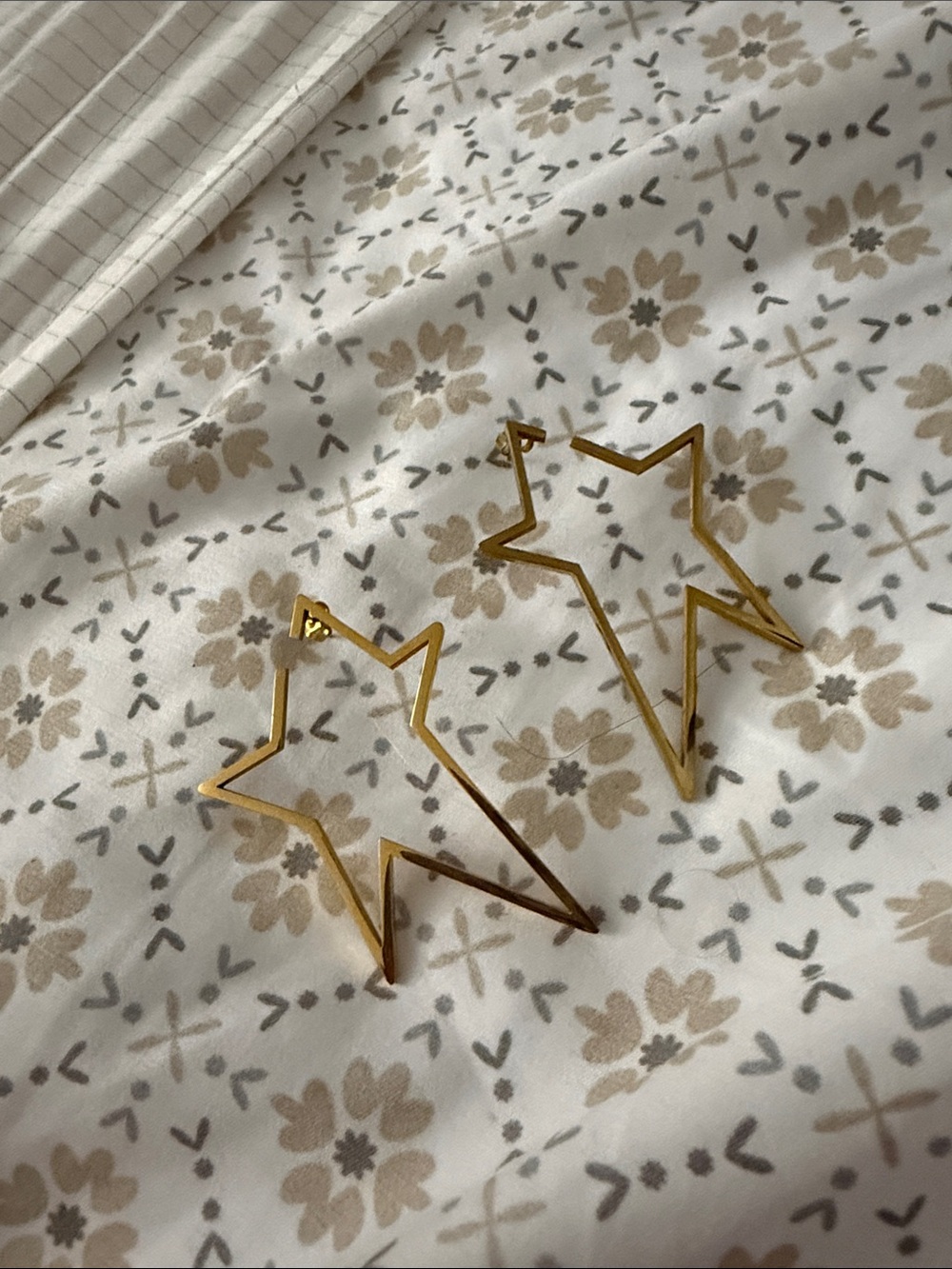 Gold Star stainless steal Outline Statement Earrings